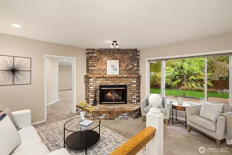 Living - 1229 142nd Pl SE, Mill Creek, WA 98012 photo 4 of 8