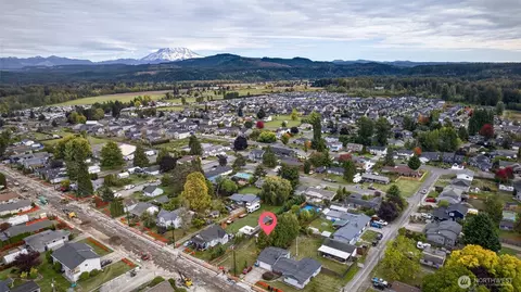 408 12 Kansas St SW, Orting, WA 98360 photo 3