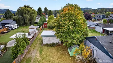 408 12 Kansas St SW, Orting, WA 98360 photo 6