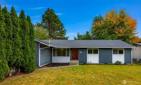 811 Bingham Pl, Sedro Woolley, WA 98284