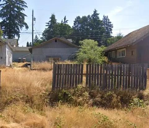 8631 S Thompson Ave, Tacoma, WA 98444