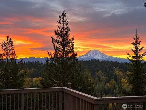 9502 184th Ave E, Bonney Lake, WA 98391