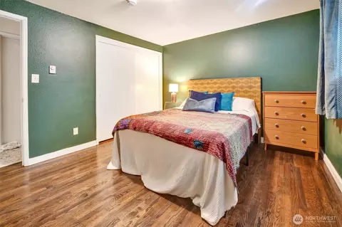 Bedroom - 730 110th Pl SE, Everett, WA 98208 photo 2 of 4