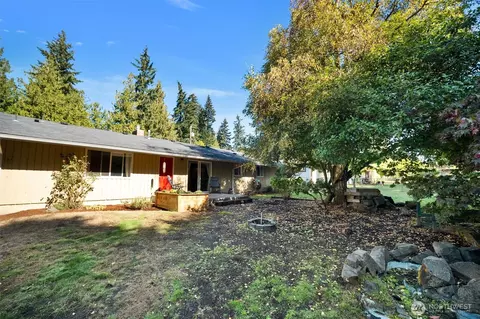 Exterior - 730 110th Pl SE, Everett, WA 98208 photo 7 of 7