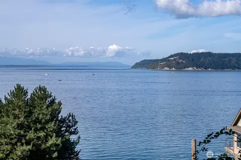 12016 Possession Ln, Edmonds, WA 98026