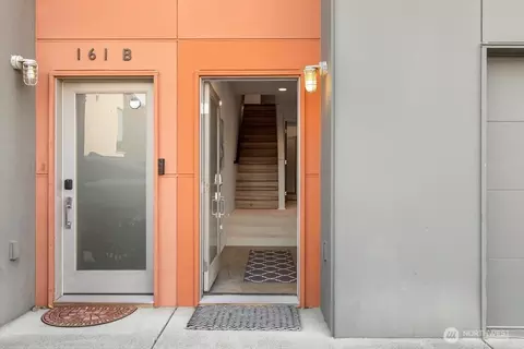 161 23rd Ave #A, Seattle, WA 98122