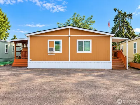 1110 Coweeman Ln, Kelso, WA 98626