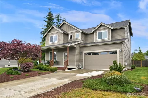 9004 Bay Cir, Blaine, WA 98230