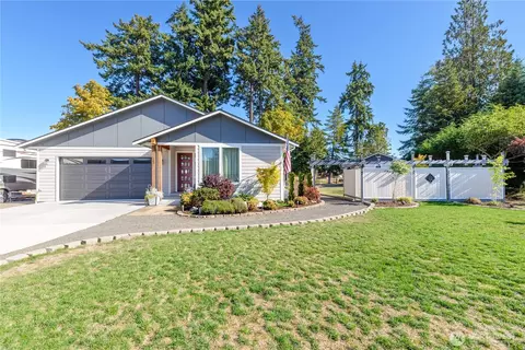 103 View Ridge Dr, Port Angeles, WA 98362