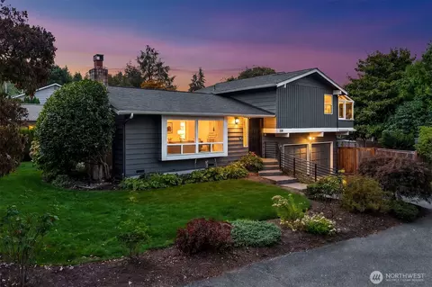 308 Fir Pl, Edmonds, WA 98020