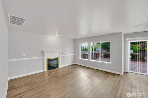Living - 1116 Williams St NW, Orting, WA 98360 photo 4 of 7