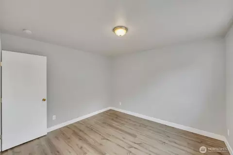 Bedroom - 1116 Williams St NW, Orting, WA 98360 photo 5 of 7