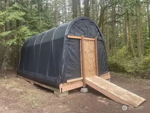 0 Chinook Way, Center Island, WA 98221