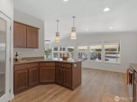 Kitchen - 1725 242nd St SE #246, Bothell, WA 98021 photo 5 of 6