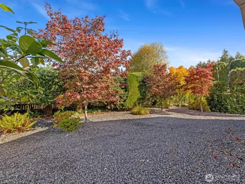 Exterior - 1725 242nd St SE #246, Bothell, WA 98021 photo 4 of 6