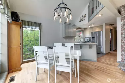 Dining - 4914 Dover St, Everett, WA 98203 photo 1 of 3
