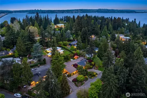 3215 78th Pl NE, Medina, WA 98039