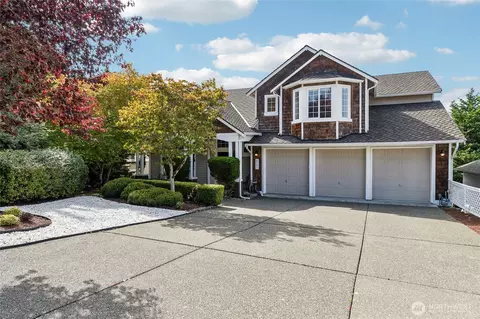 8701 113th Ave SE, Newcastle, WA 98056