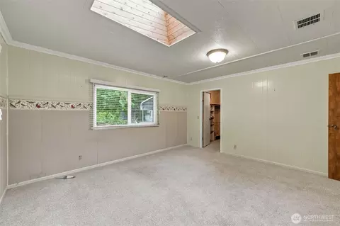 Bedroom - 4290 S Pass Rd, Everson, WA 98247 photo 4 of 4
