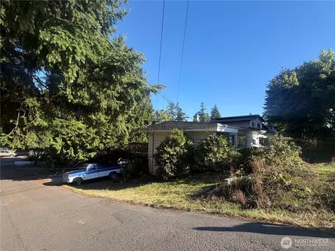 20807 80th Ave W, Edmonds, WA 98026
