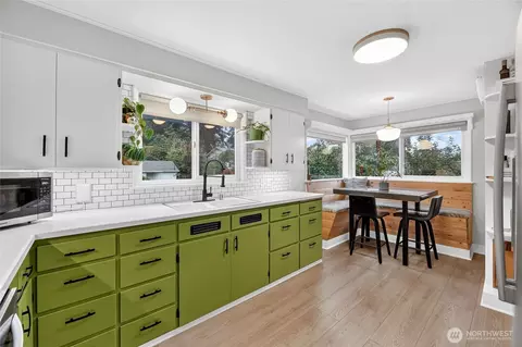 Kitchen - 6520 Willow Rd, Everett, WA 98203 photo 1 of 5