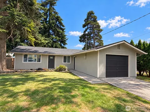 202 Bridge St SE, Orting, WA 98360