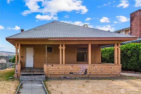 517 Malaga Ave, Wenatchee, WA 98801