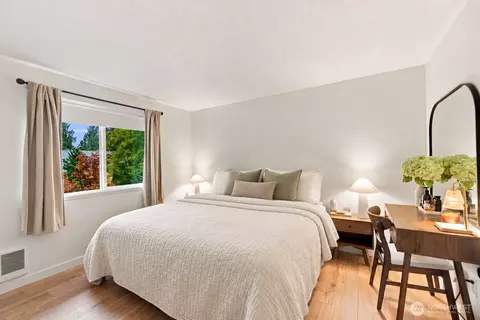 Bedroom - 820 Cady Rd #E305, Everett, WA 98203 photo 2 of 2