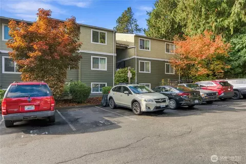 Exterior - 820 Cady Rd #E305, Everett, WA 98203 photo 2 of 4