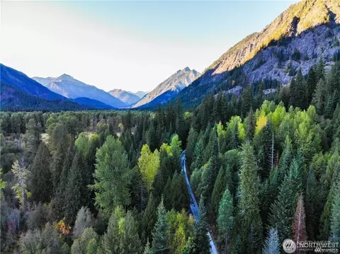 25495 White River Rd, Leavenworth, WA 98826