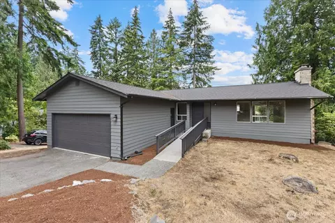 5819 172nd Pl SW, Lynnwood, WA 98037
