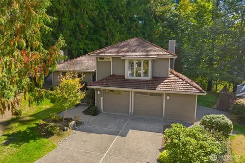20535 NE 37th Way, Sammamish, WA 98074