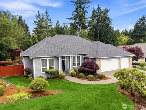 8703 Bedington Dr SE, Olympia, WA 98513