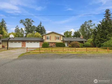 13231 Quil Scenic Dr, Marysville, WA 98271
