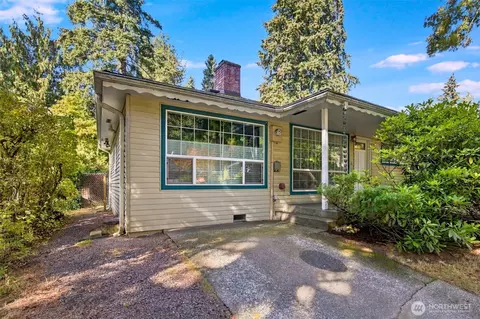 11735 35th Ave NW, Seattle, WA 98125
