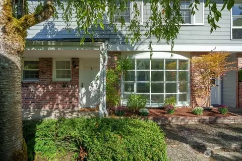 1420 Bellevue Way SE #8, Bellevue, WA 98004