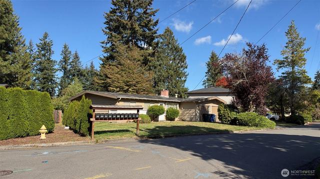 16510 NE 25th Pl, Bellevue, WA 98008