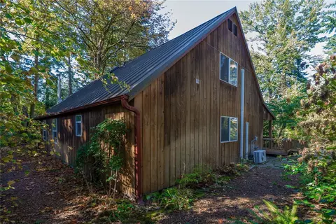 Exterior - 1918 290th St E, Roy, WA 98580 photo 4 of 15