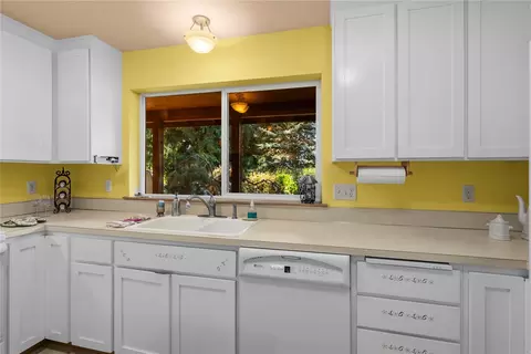 Kitchen - 1918 290th St E, Roy, WA 98580 photo 3 of 3