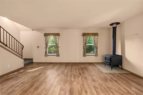 Living - 1918 290th St E, Roy, WA 98580 photo 3 of 4