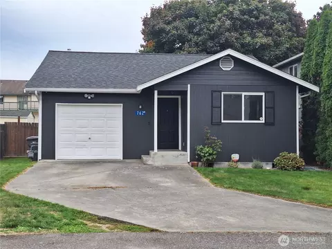 762 Westpoint Ct #31, Burlington, WA 98233