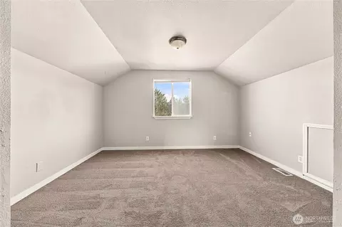 Bedroom - 213 Phoenix Ave SW, Orting, WA 98360 photo 3 of 5