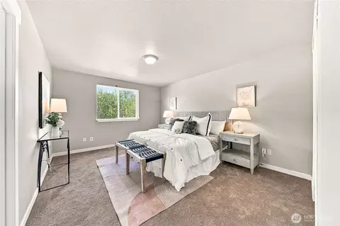 Bedroom - 213 Phoenix Ave SW, Orting, WA 98360 photo 1 of 5