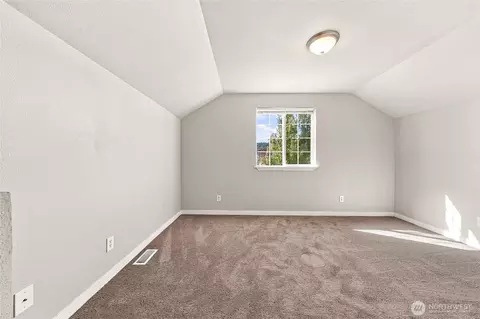 Bedroom - 213 Phoenix Ave SW, Orting, WA 98360 photo 5 of 5