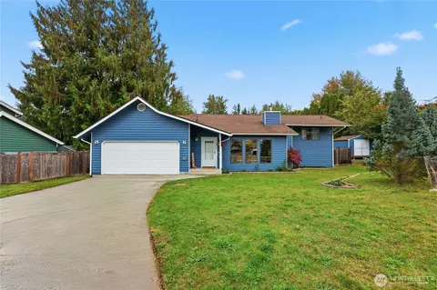 1414 NE Rygg Ct, Poulsbo, WA 98370