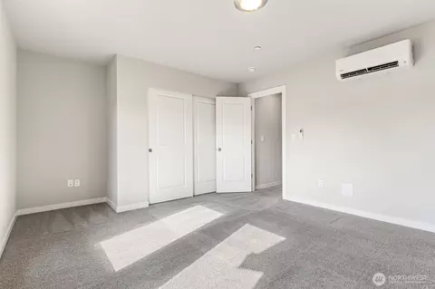 Bedroom - 9616 19th Ave SE #C, Everett, WA 98208 photo 5 of 6