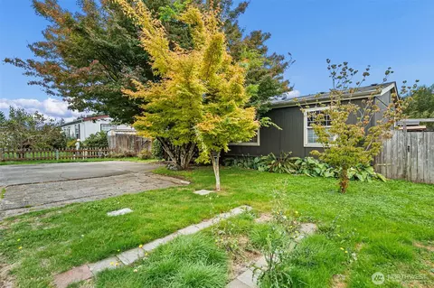 12418 143rd Ave E, Puyallup, WA 98374