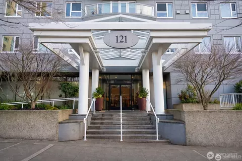 121 Vine St #1702, Seattle, WA 98121