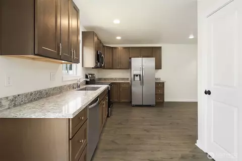 Kitchen - 513 4th St, Sultan, WA 98294 photo 1 of 2