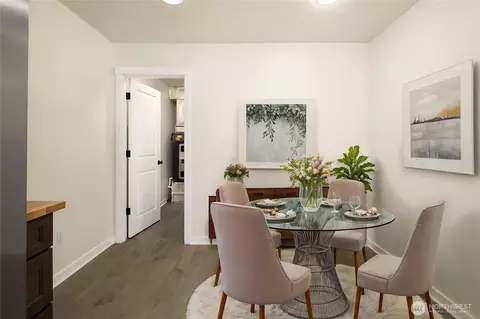 Dining - 513 4th St, Sultan, WA 98294 photo 1 of 1